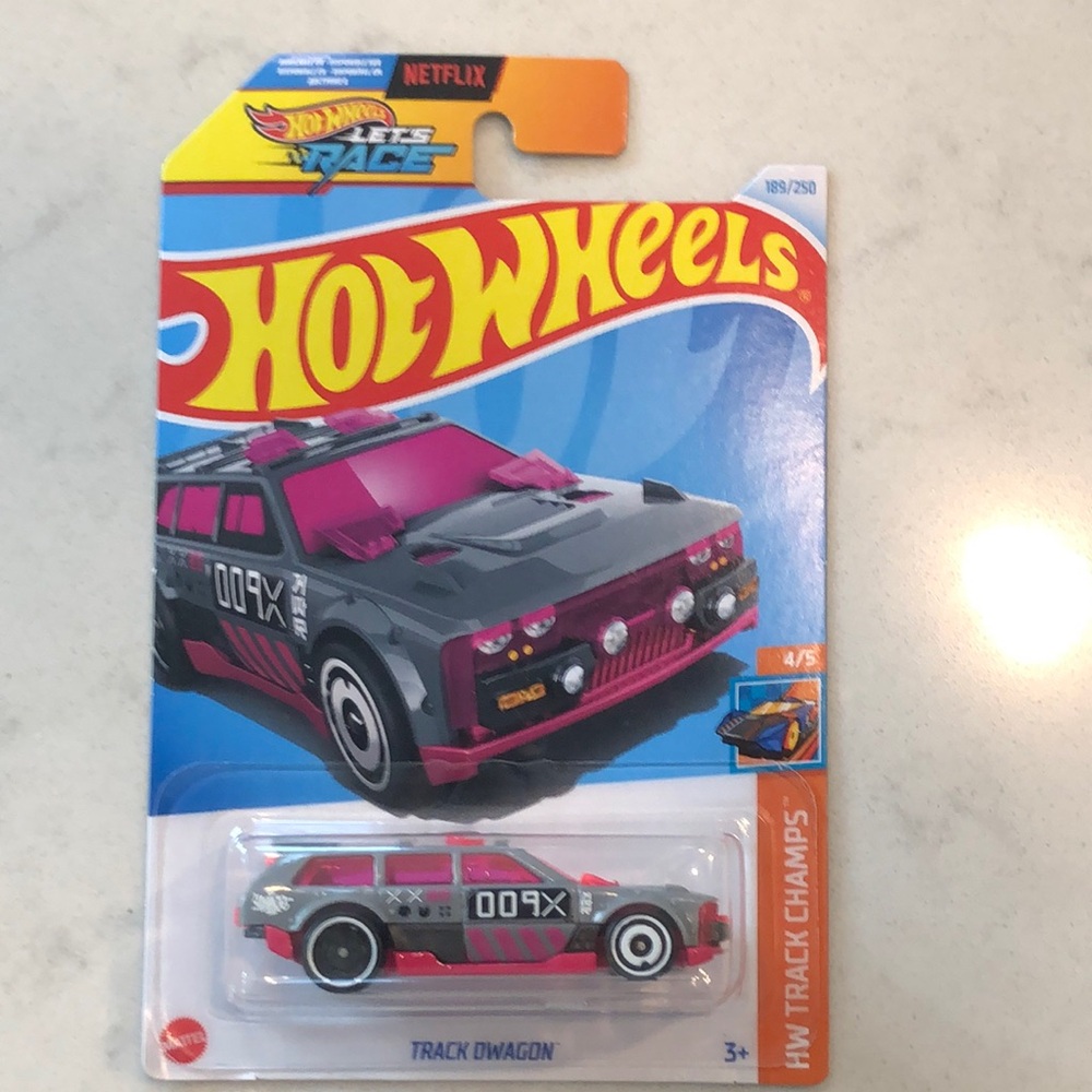 Track Dwagon Toy Car - Pink and Gray